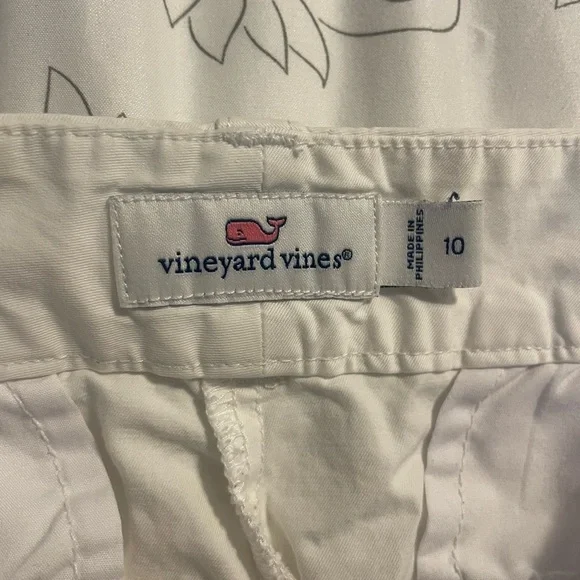 VINEYARD VINES 🐳 Classic White Shorts- women’s size 10 - Picture 2 of 6